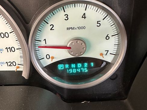 Used 2005 Dodge Dakota Laramie w/ Trailer Tow Group image 2