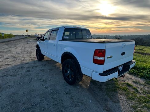 Used 2008 Ford F150 FX4 image 2