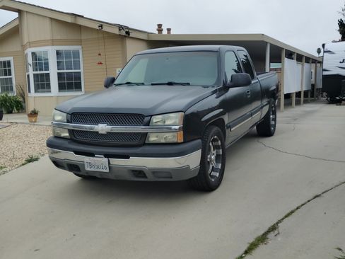 Used 2003 Chevrolet Silverado 1500 LS image 10