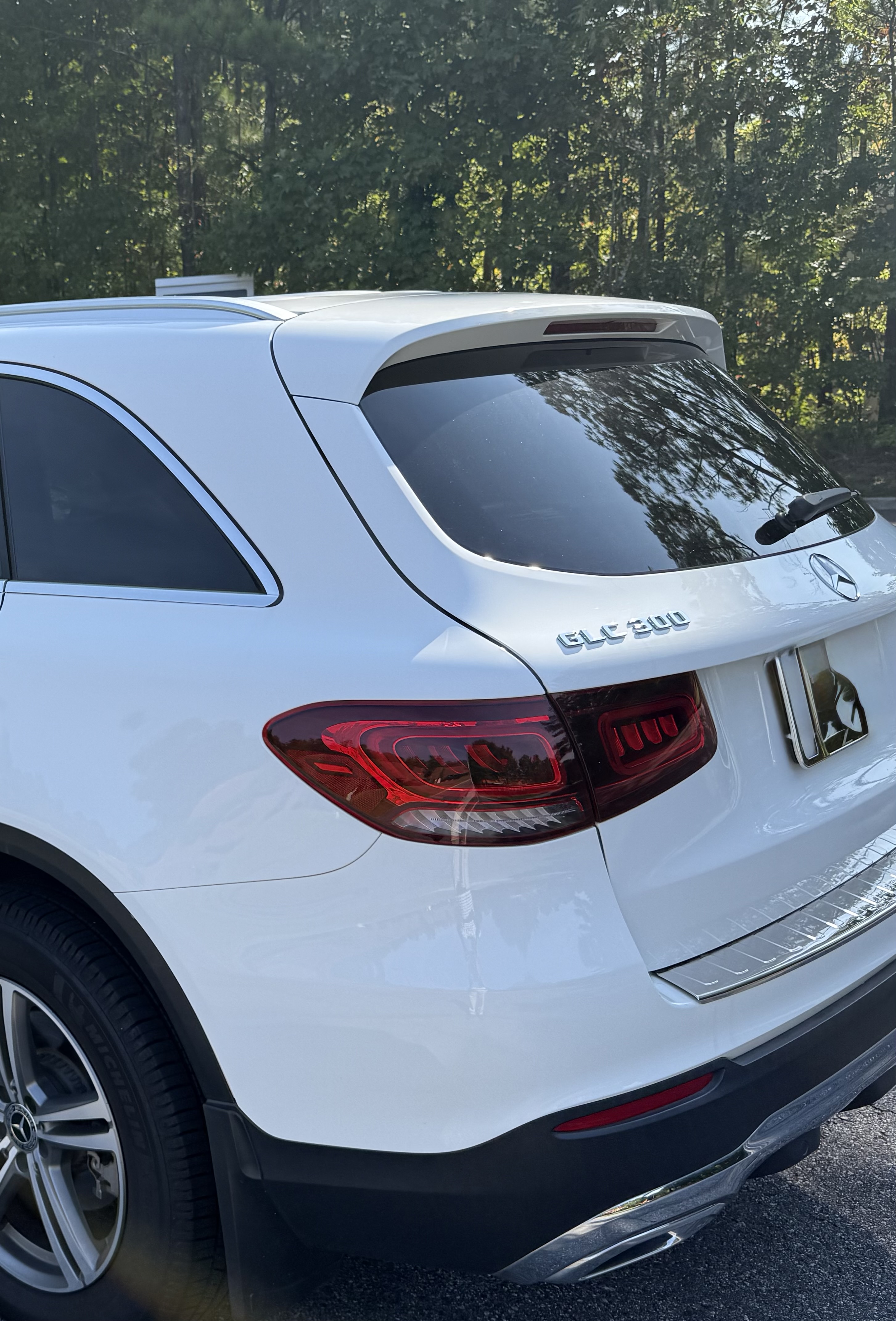 Used 2020 Mercedes-Benz GLC 300 4MATIC image 6