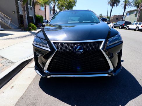 Used 2018 Lexus RX 450h F Sport w/ 3500 lbs Tow Prep Package AWD/4WD image 4