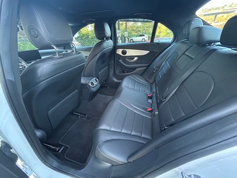 Used 2019 Mercedes-Benz C 300 Sedan image 13