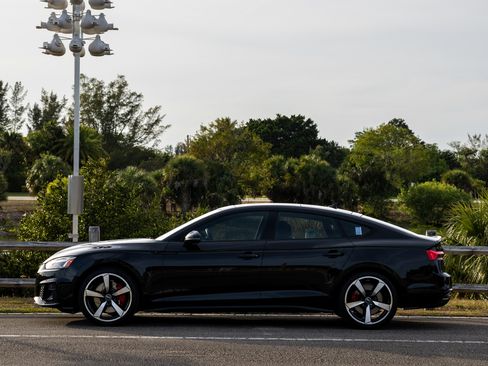 Used 2023 Audi A5 2.0T Premium Plus AWD/4WD image 5