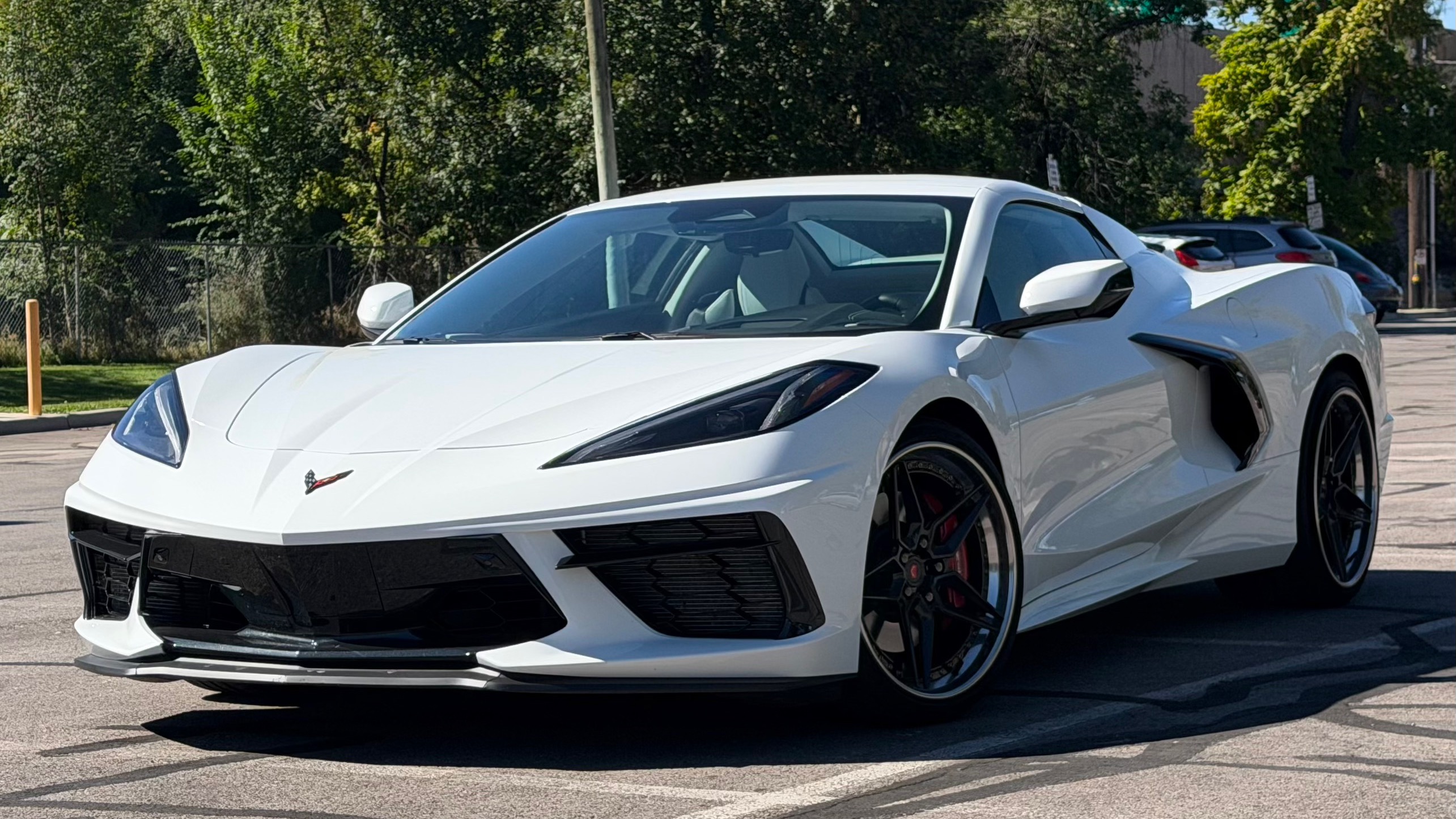 Used 2024 Chevrolet Corvette Stingray Premium Conv w/ Z51 Performance Package RWD image 5