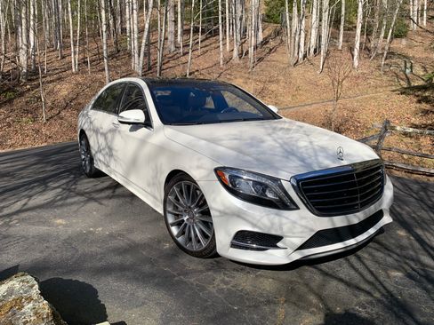 Used 2016 Mercedes-Benz S 550 Sedan image 2