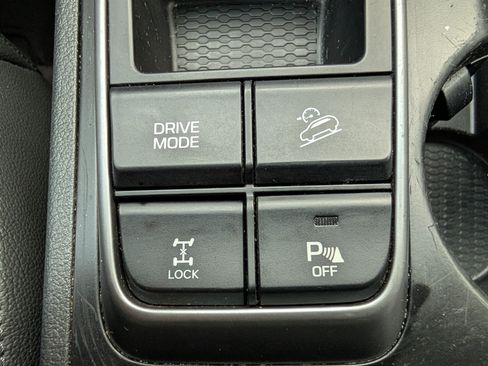 Used 2016 Hyundai Tucson Limited w/ Option Group 03 image 18