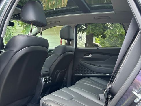 Used 2021 Hyundai Santa Fe Limited AWD/4WD image 9