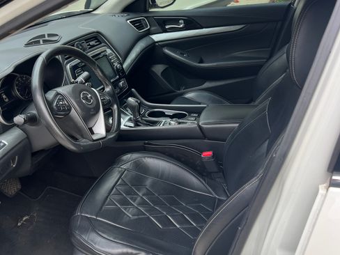 Used 2017 Nissan Maxima 3.5 SV image 6