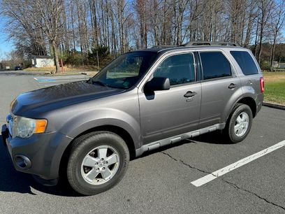 Used 2011 Ford Escape XLT w/ 203A Rapid Spec Order Code