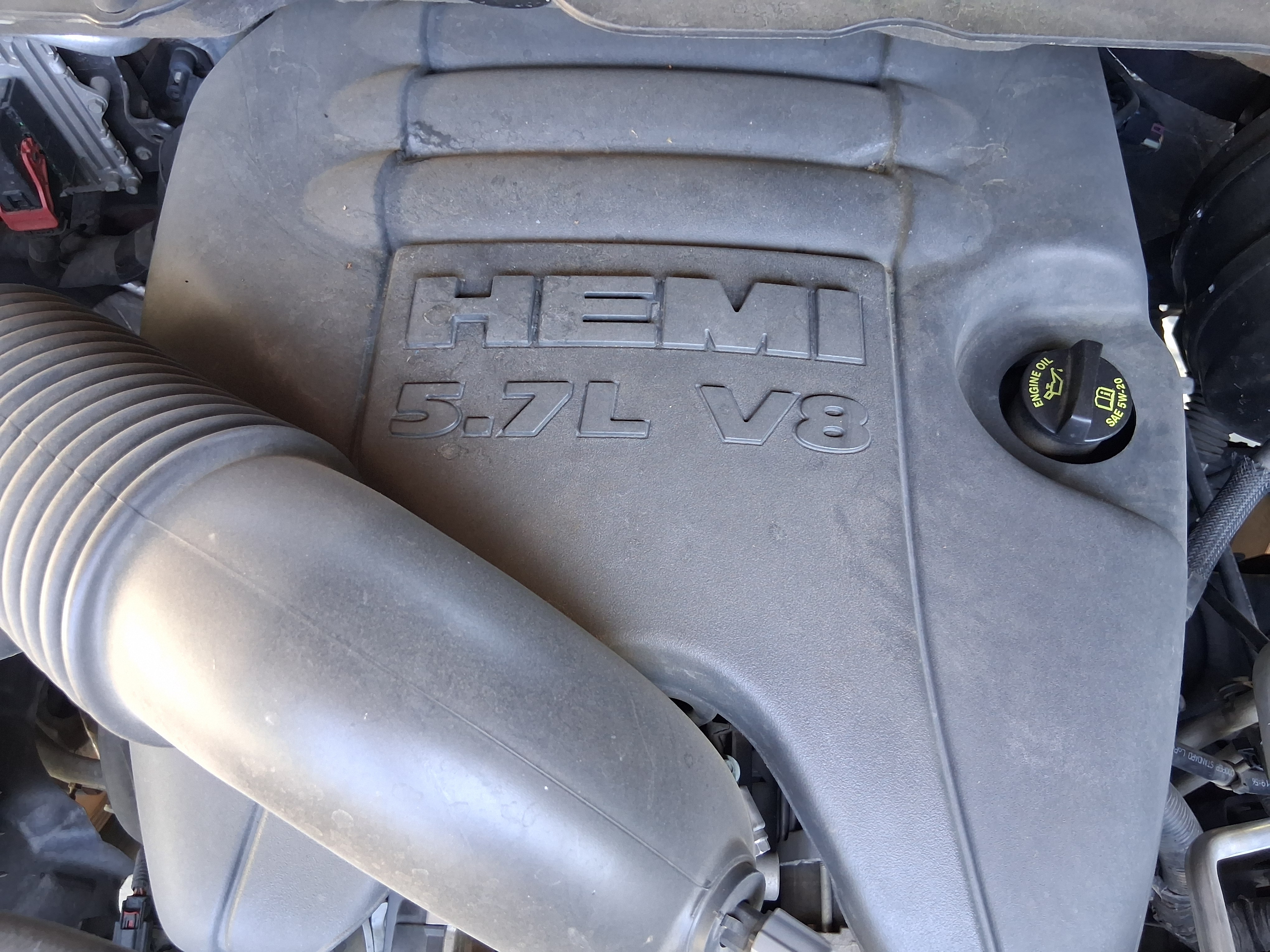 Used 2015 RAM 1500 Express RWD image 17