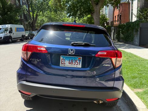 Used 2016 Honda HR-V EX image 6