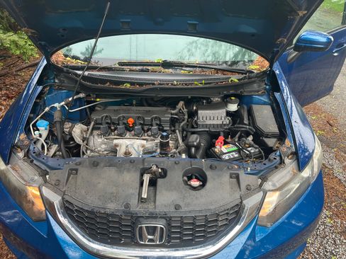 Used 2015 Honda Civic LX image 8