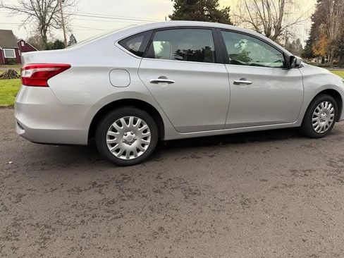 Used 2017 Nissan Sentra S image 2