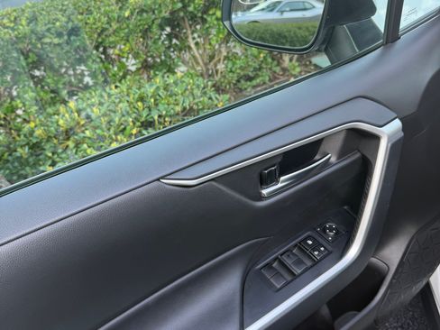 Used 2021 Toyota RAV4 XLE w/ XLE Grade Weather Package image 11