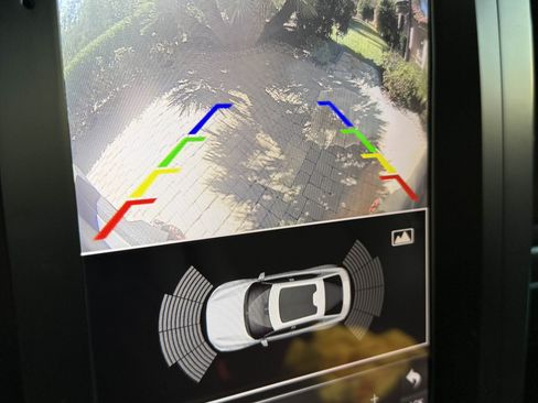 Used 2003 HUMMER H2 Luxury w/ Preferred Equipment Group image 20