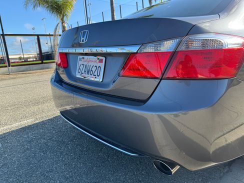 Used 2013 Honda Accord LX image 10