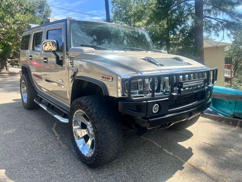 Used 2003 HUMMER H2 AWD/4WD image 2