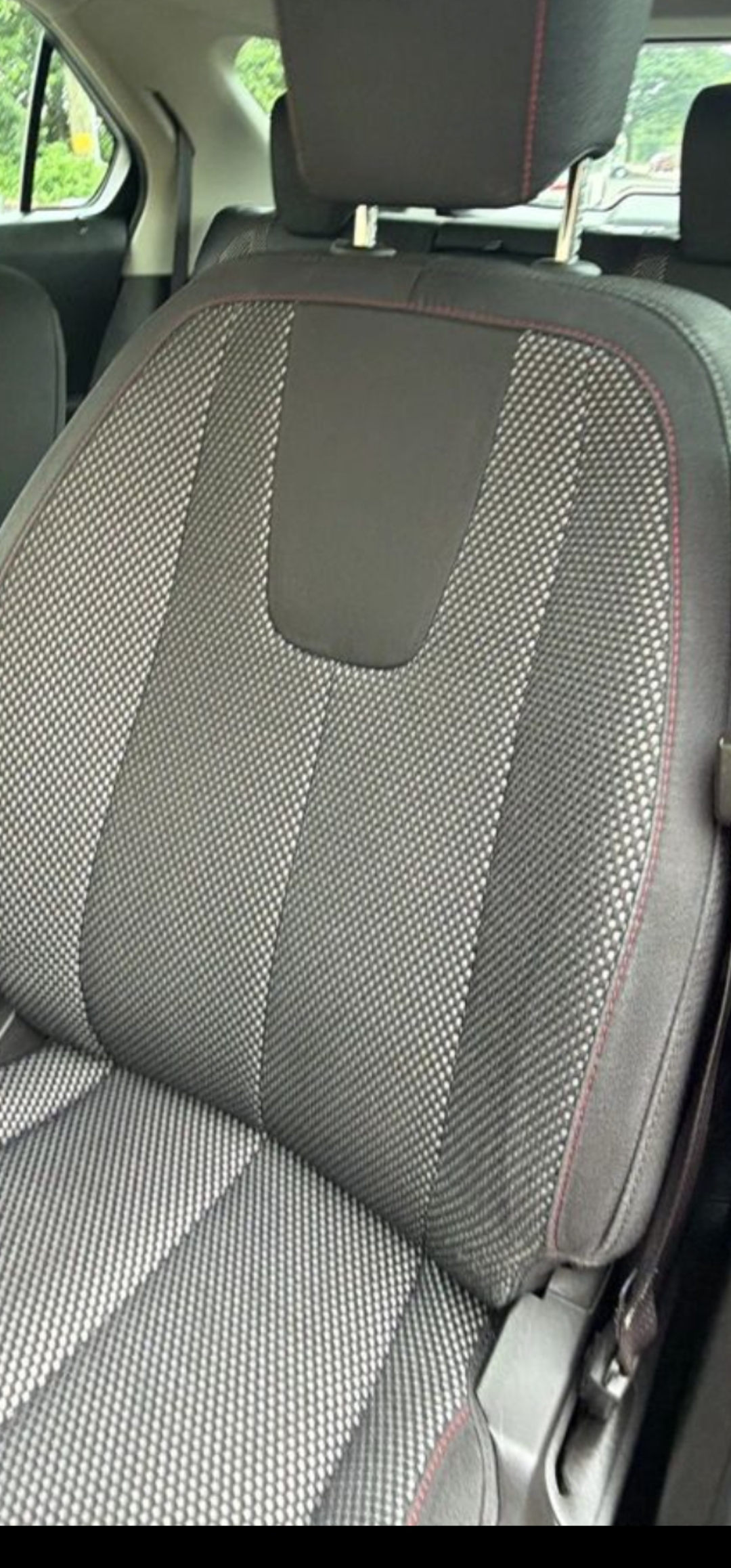 Used 2017 Chevrolet Equinox LS FWD image 8