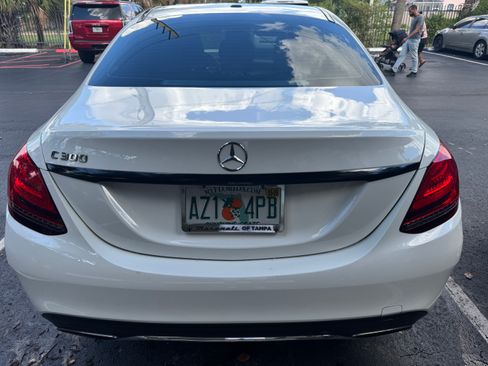 Used 2019 Mercedes-Benz C 300 Sedan image 22