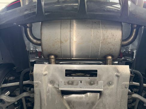 Used 2010 Aston Martin DBS Volante Convertible 2D image 31