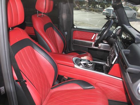 Used 2021 Mercedes-Benz G 550 image 10