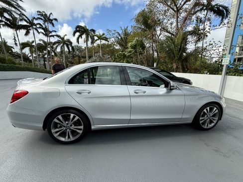 Used 2017 Mercedes-Benz C 300 Sedan image 13