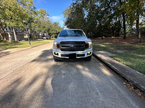 Used 2018 Ford F150 XLT w/ Equipment Group 302A Luxury image 21