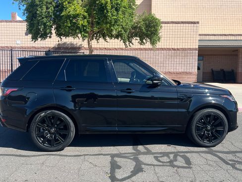 Used 2020 Land Rover Range Rover Sport HSE AWD/4WD image 1