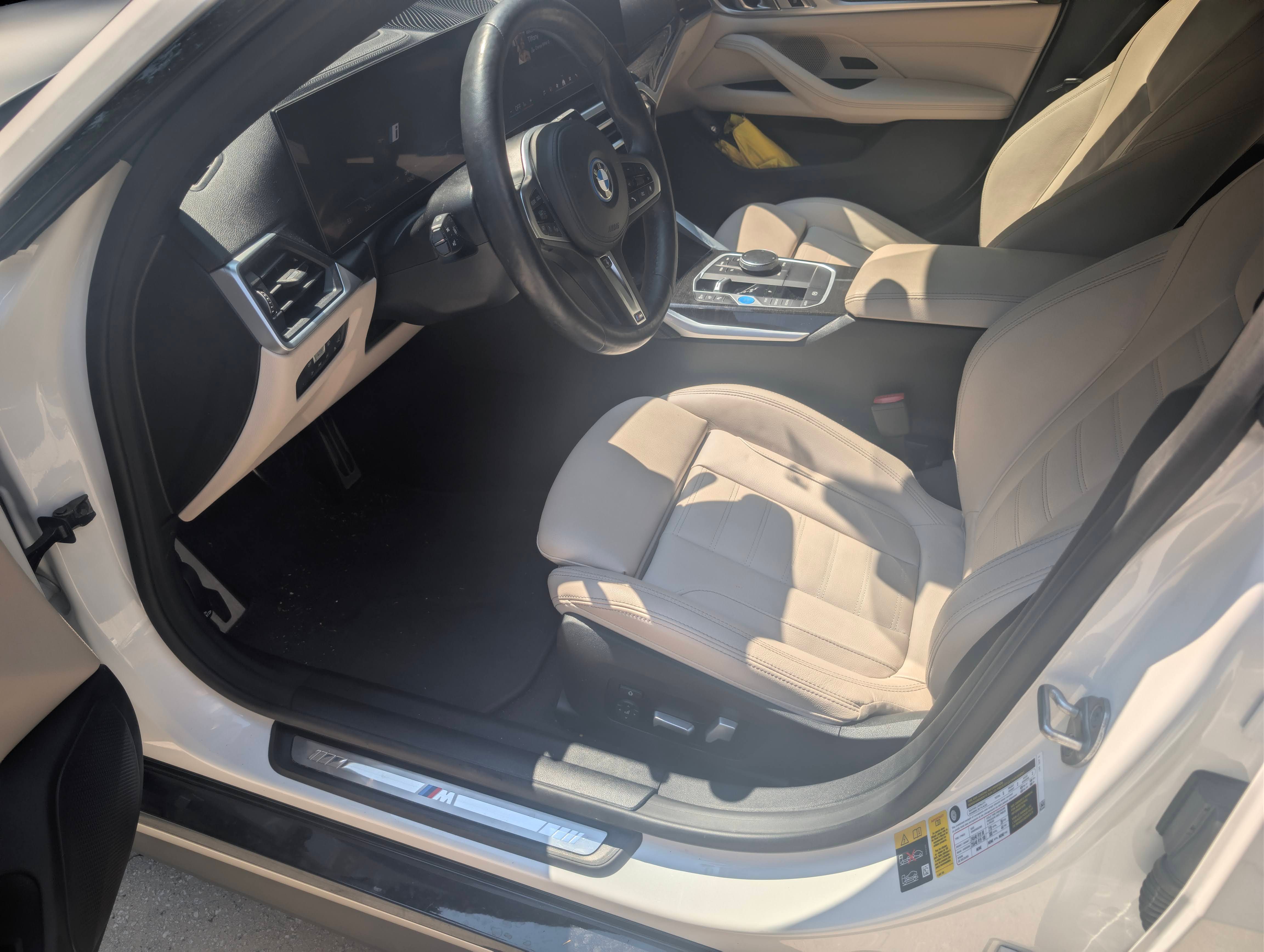 Used 2024 BMW i4 eDrive40 RWD image 5