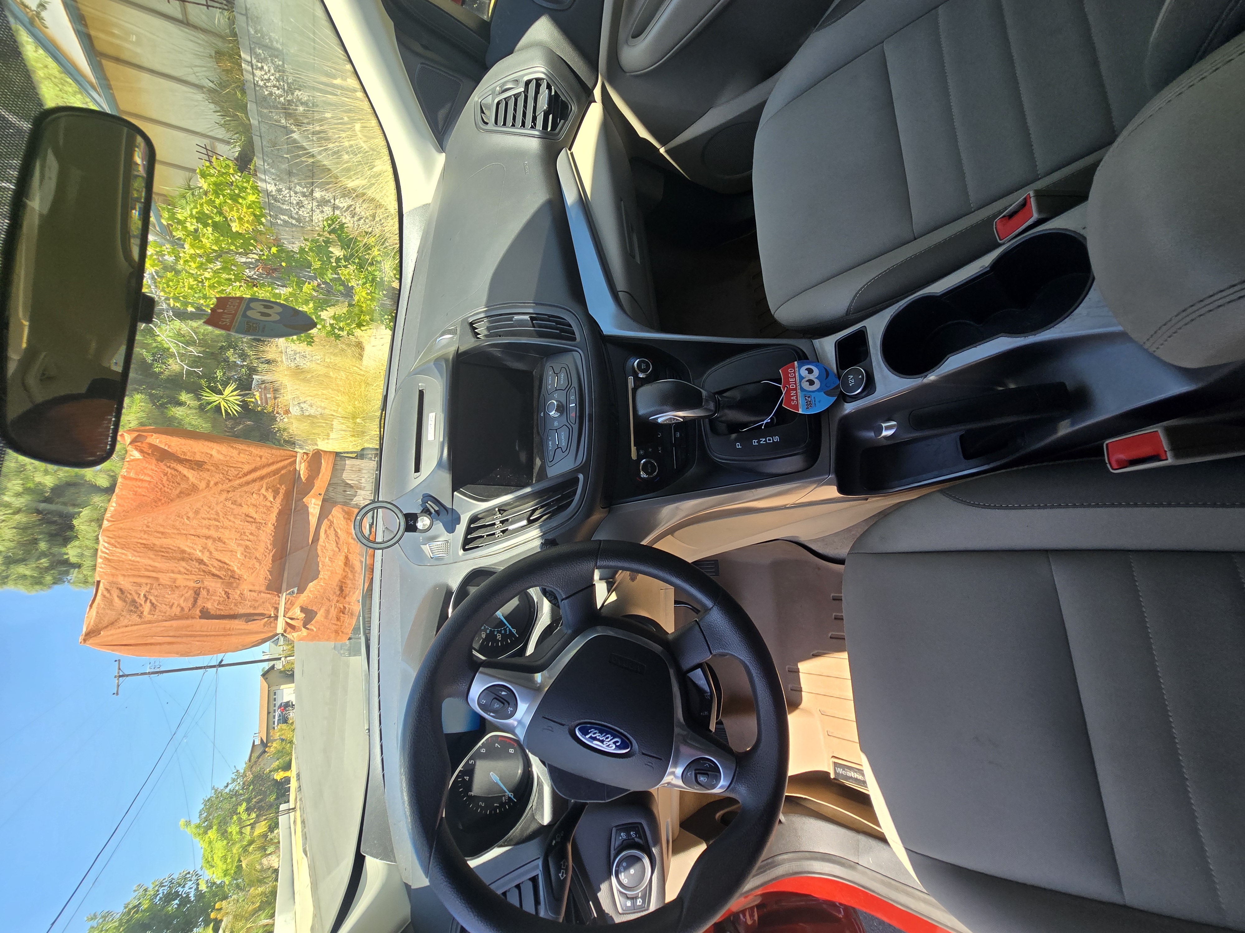 Used 2016 Ford Escape SE w/ Equipment Group 201A FWD image 6