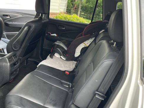 Used 2017 Honda Pilot EX-L image 8