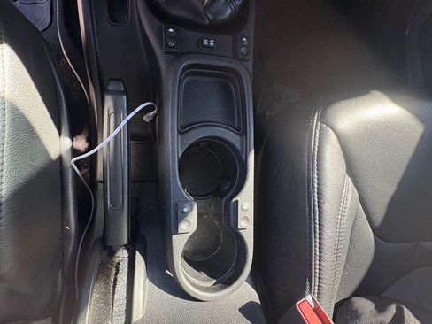 Used 2014 Jeep Wrangler Unlimited Sport image 10