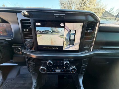 Used 2025 Ford F250 Lariat w/ Lariat Ultimate Package image 12