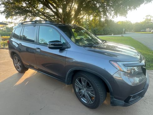 Used 2021 Honda Passport EX-L image 1