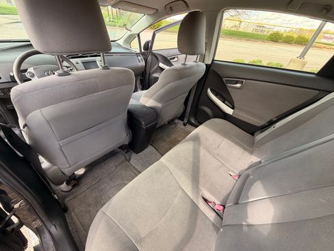 Used 2013 Toyota Prius Three image 16
