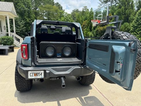 Used 2022 Ford Bronco Wildtrak image 8