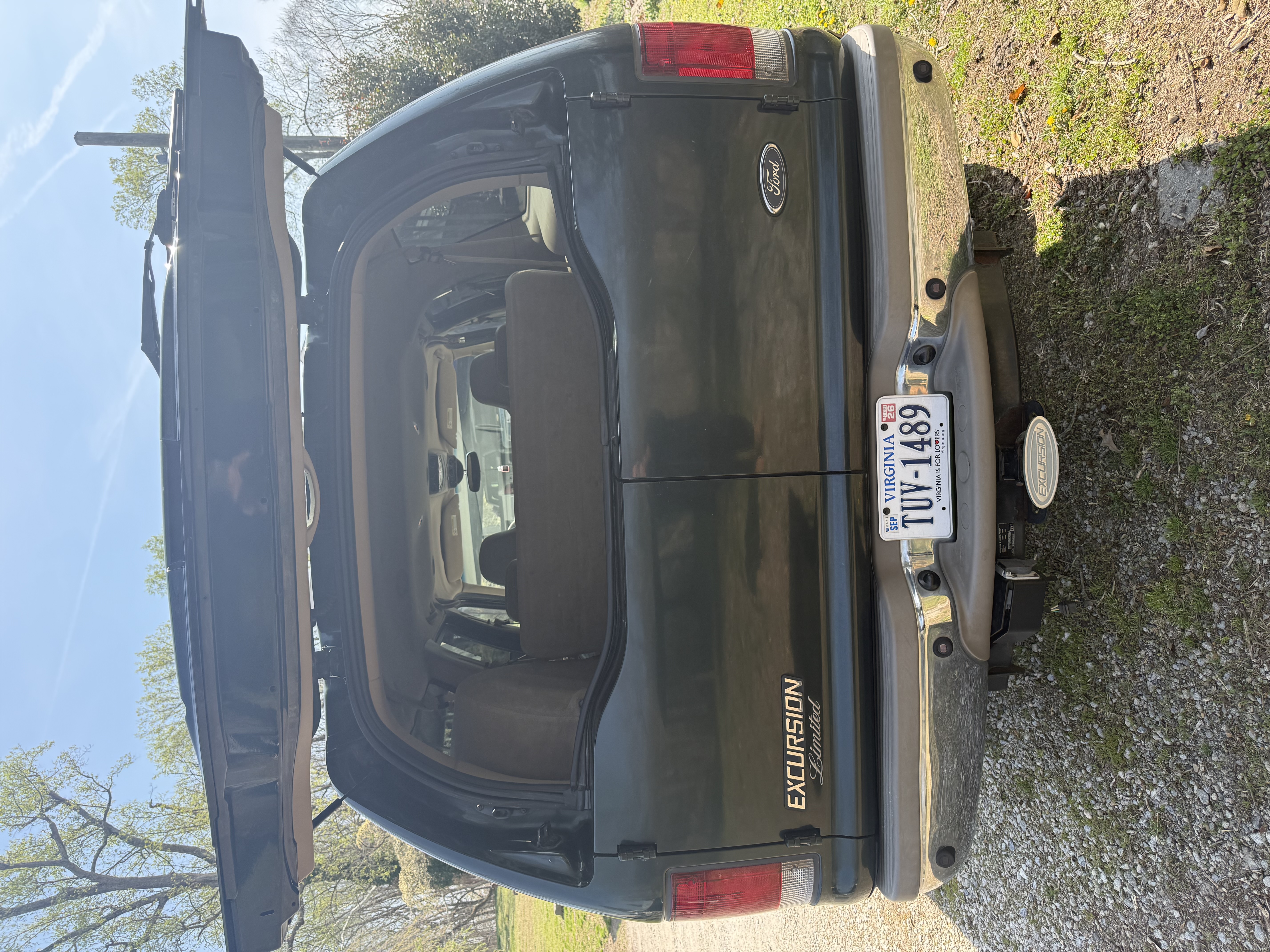 Used 2002 Ford Excursion Limited AWD/4WD image 16
