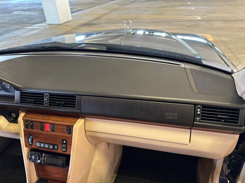 Used 1995 Mercedes-Benz E 320 Sedan image 14