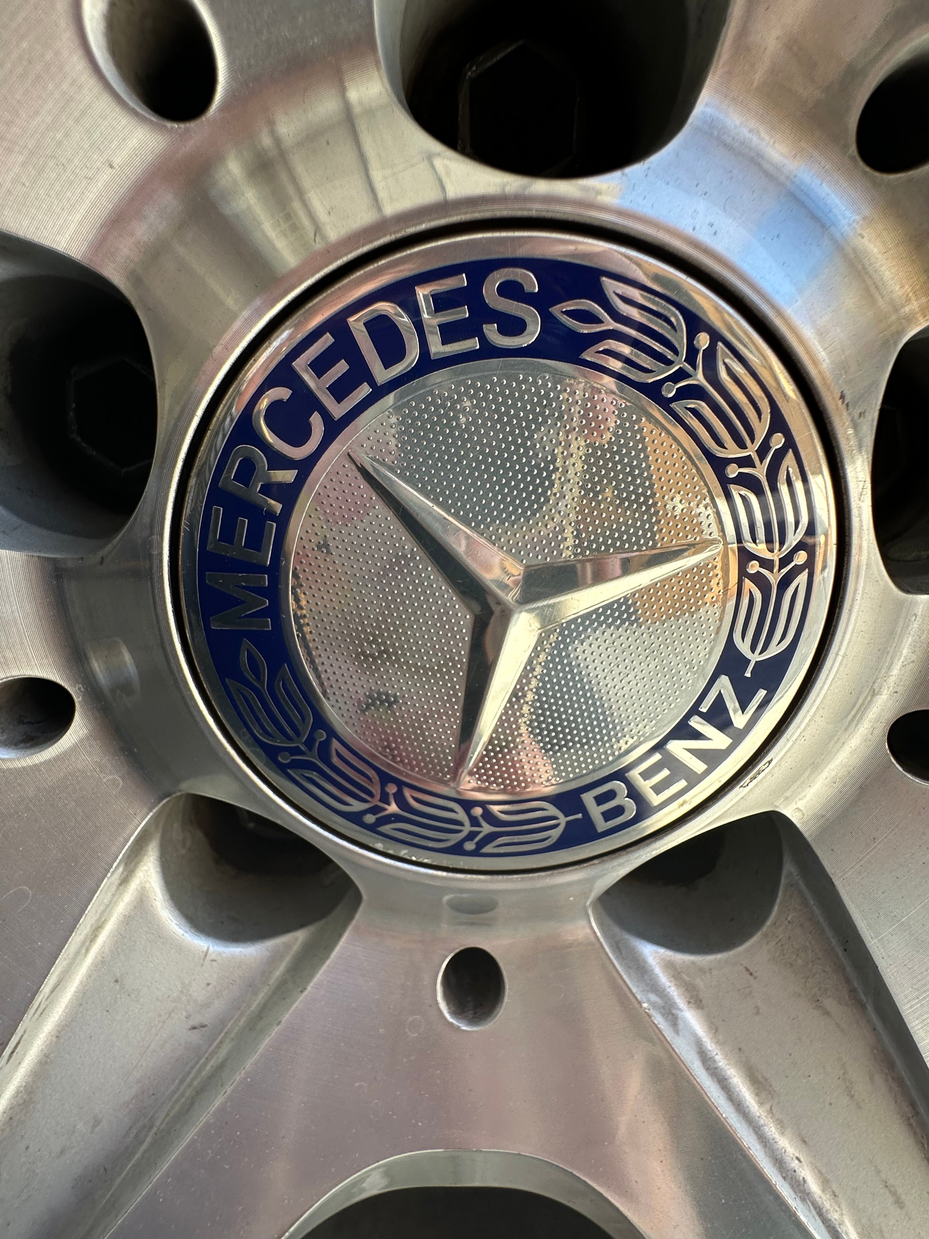 Used 2013 Mercedes-Benz SLK 250 image 19