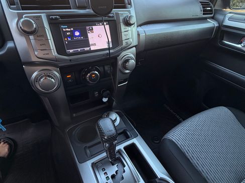 Used 2016 Toyota 4Runner Trail Premium AWD/4WD image 19