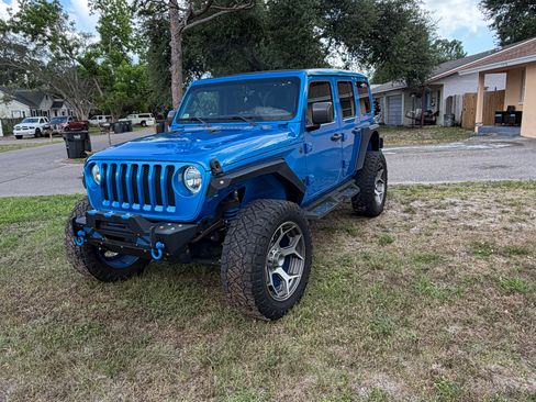 Used 2022 Jeep Wrangler Unlimited Sport w/ Sun And Sound Package AWD/4WD image 1