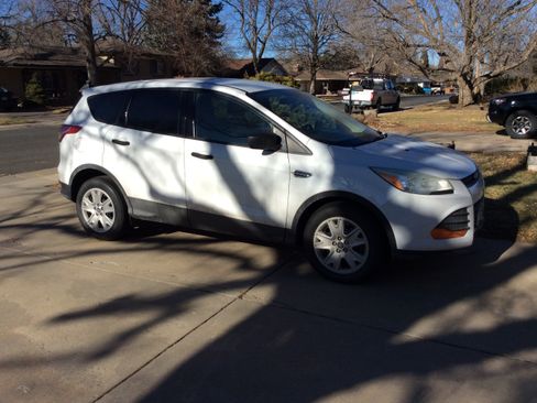 Used 2015 Ford Escape S image 1