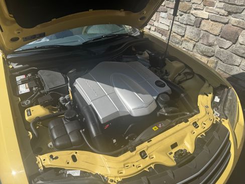 Used 2005 Chrysler Crossfire Limited image 10