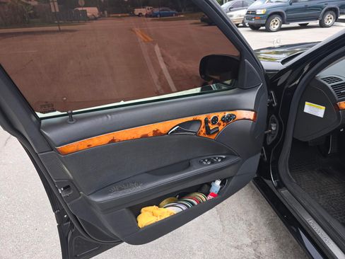 Used 2006 Mercedes-Benz E 350 Sedan image 11