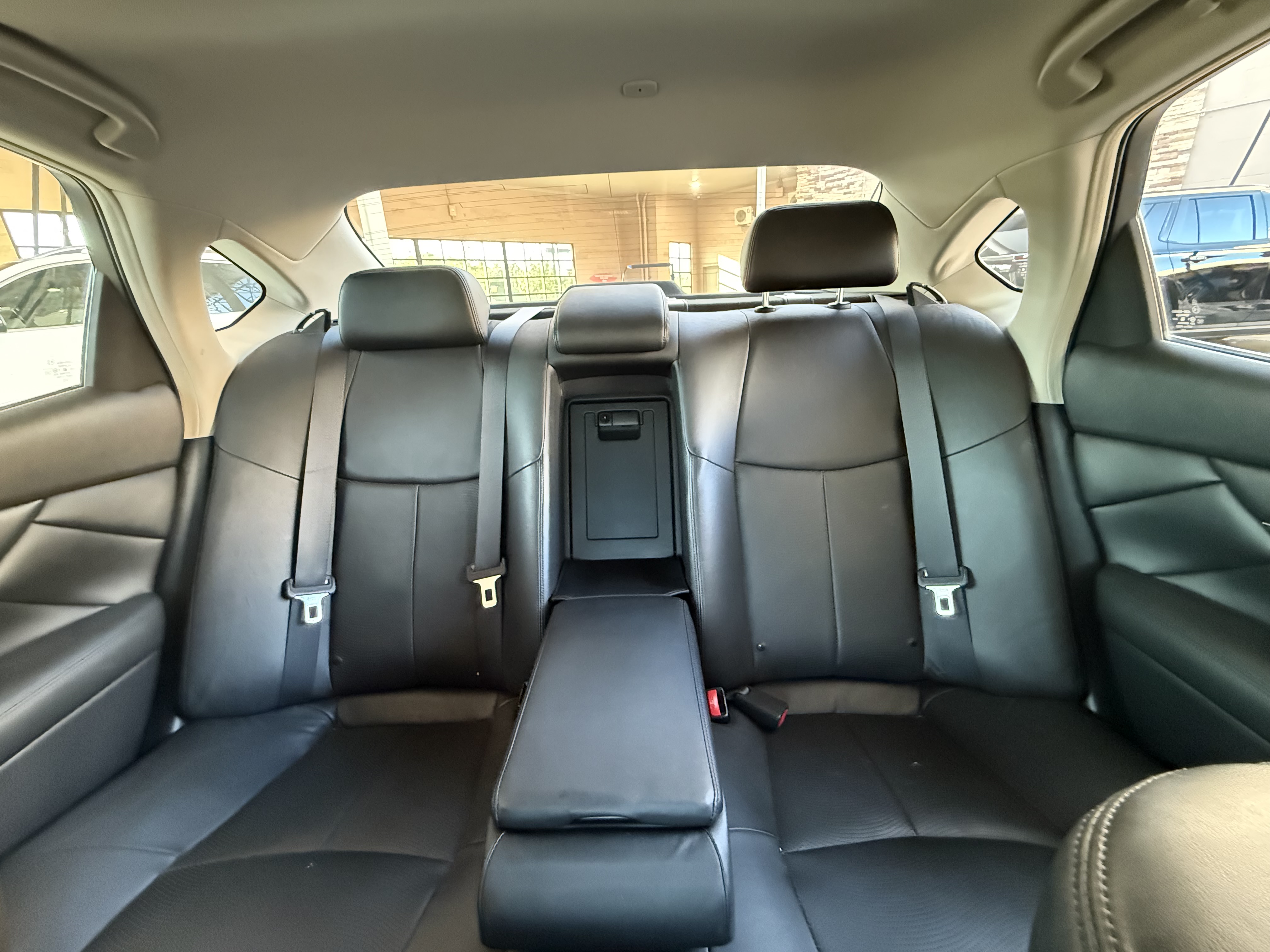 Used 2012 INFINITI M37 x w/ Premium Pkg AWD/4WD image 13