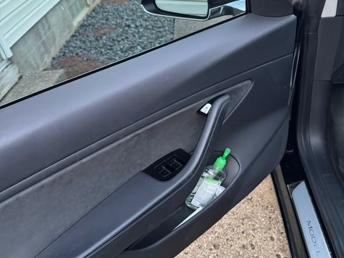 Used 2019 Tesla Model 3 Standard Range Plus image 27