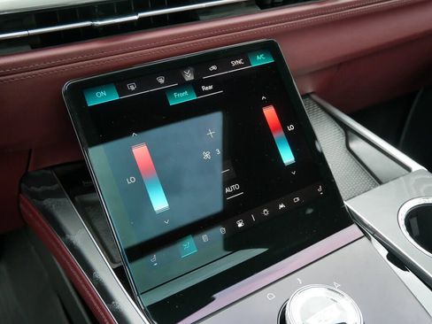 Used 2025 Cadillac Escalade ESV Sport w/ Touring Package image 12