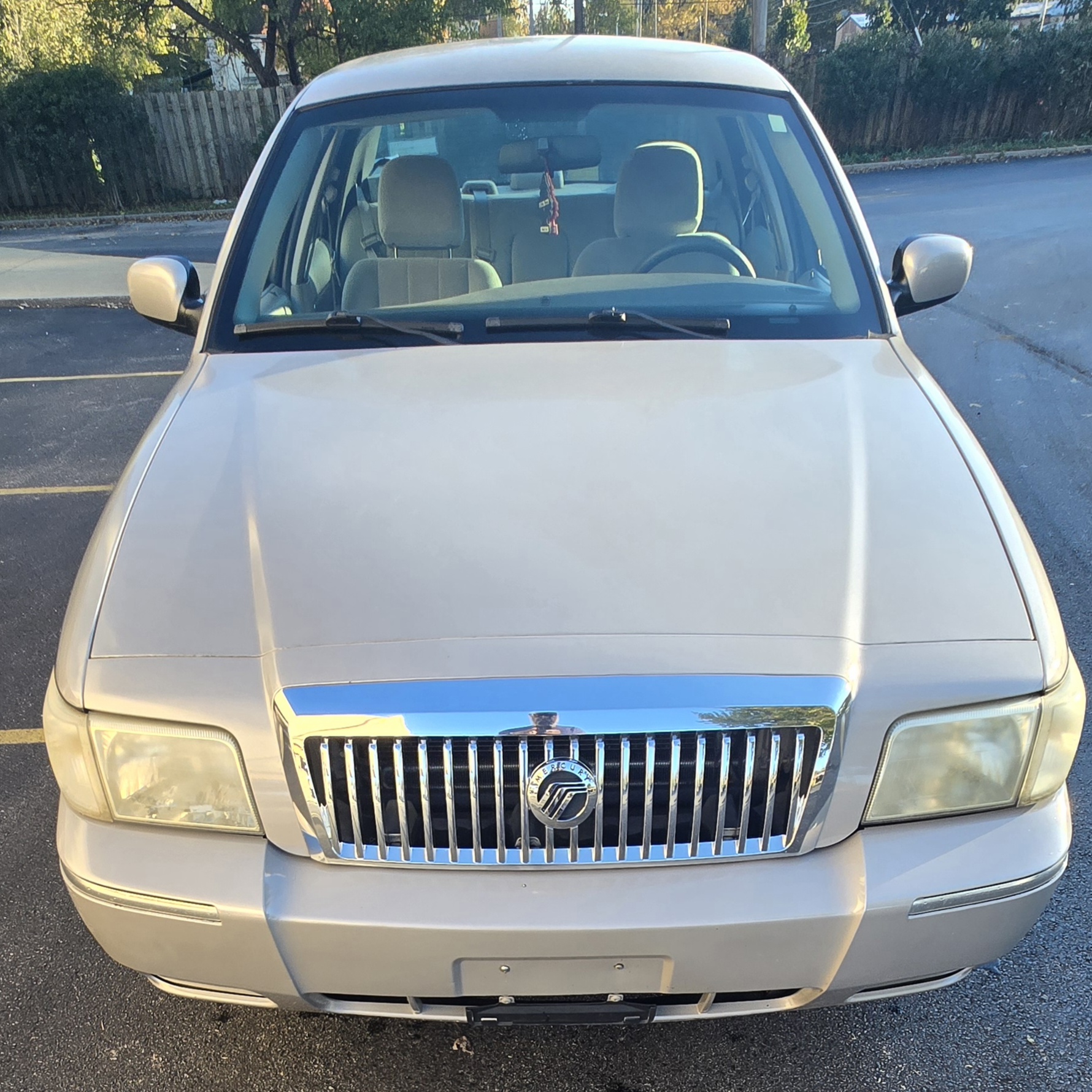 Used 2008 Mercury Grand Marquis GS RWD image 2