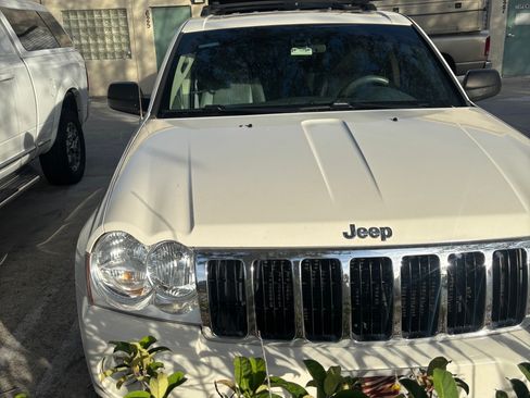 Used 2006 Jeep Grand Cherokee Limited image 1