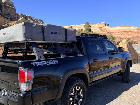 Used 2023 Toyota Tacoma TRD Off-Road image 5